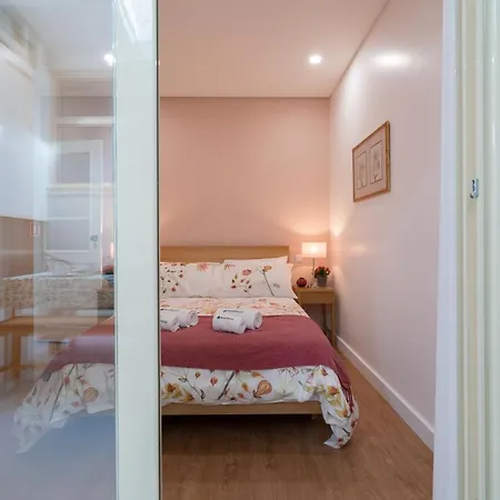 Host Wise - Anna Flats *