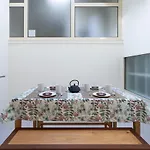 Host Wise - Anna Flats