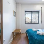 Host Wise - Anna Flats