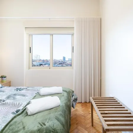 Apartment Host Wise - Lovely Bright Flat - Instaworthy View *