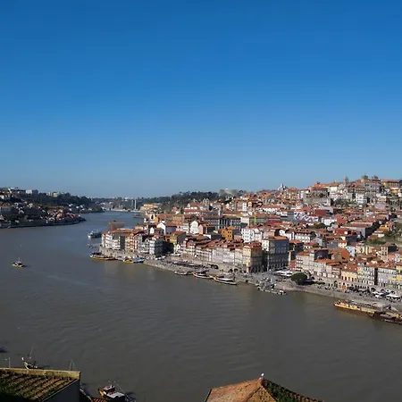Host Wise - Lovely Bright Flat - Instaworthy View * Vila Nova de Gaia