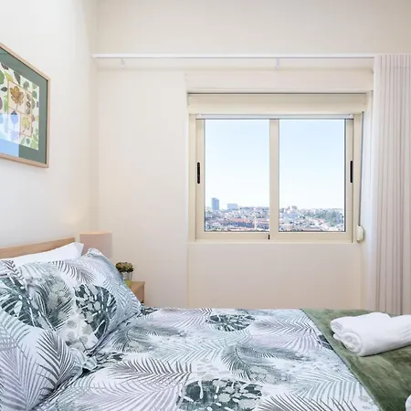Apartment Host Wise - Lovely Bright Flat - Instaworthy View Vila Nova de Gaia