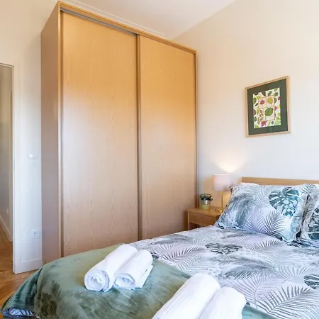 Host Wise - Lovely Bright Flat - Instaworthy View * Vila Nova de Gaia