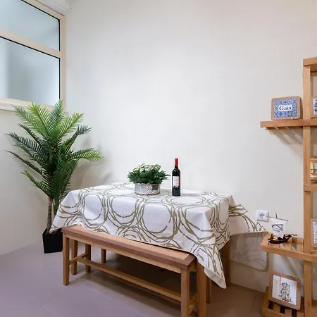 Host Wise - Lovely Bright Flat - Instaworthy View