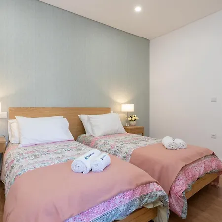 Host Wise - Anna Flats *