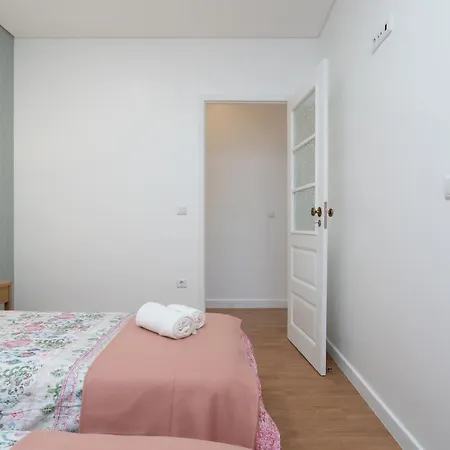 Host Wise - Lovely Bright Flat - Instaworthy View * Vila Nova de Gaia