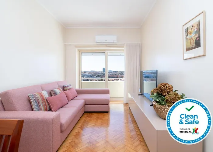 Host Wise - Anna Flats *