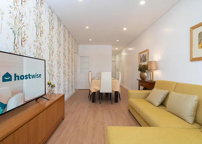 Host Wise - Anna Flats