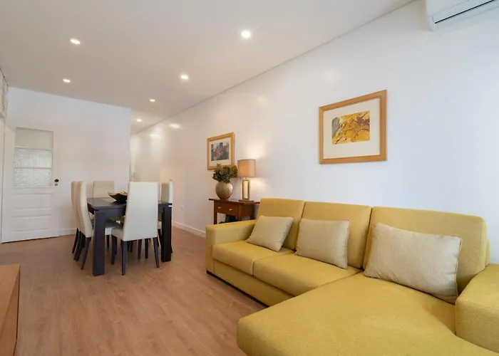 Host Wise - Anna Flats