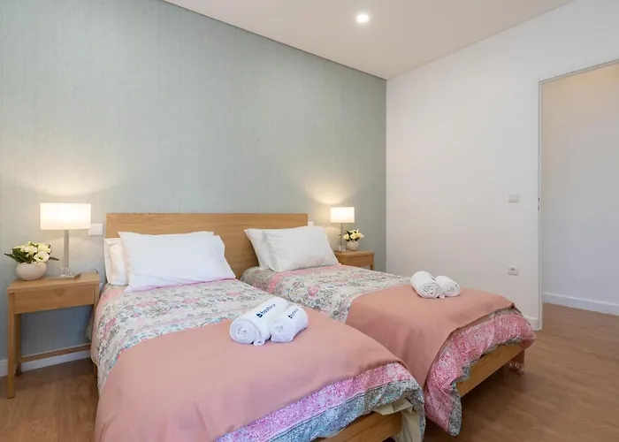 Host Wise - Anna Flats *