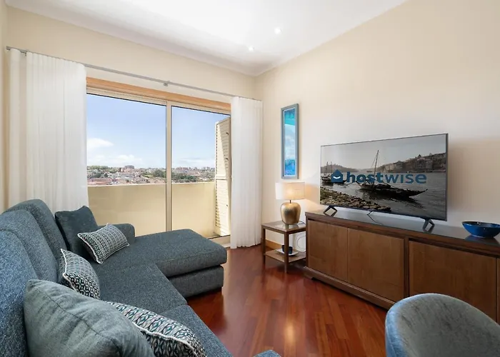 Host Wise - Anna Flats *